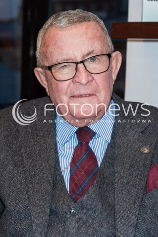  09.10.2017 WARSZAWA<br />PREMIERA KSIAZKI NOWY PRAGMATYZM KONTRA NOWY NACJONALIZM <br />N/Z ANDRZEJ KRZYSZTOF KOZMINSKI<br /> 