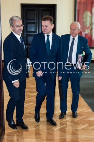  10.10.2016 WARSZAWA <br />POSIEDZENIE RADY MINISTROW <br />N/Z MARIUSZ BLASZCZAK KRZYSZTOF TCHORZEWSKI<br /> 