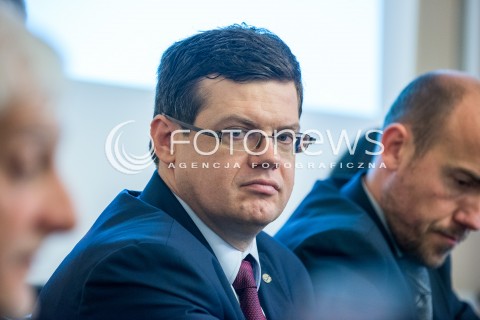  11.10.2017 WARSZAWA SEJM <br />POSIEDZENIE PARLEMENTARNEGO ZESPOLU DS REFORMY WYMIARU SPRAWIEDLIWOSCI<br />N/Z KRYSTIAN MARKIEWICZ<br /> 