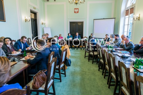 Posiedzenie komisji ds. kultury mediów w Warszawie