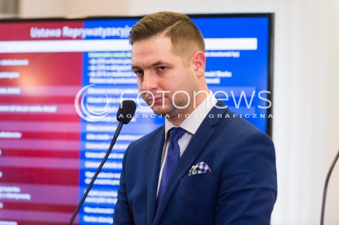  11.10.2017 WARSZAWA<br />KONFERENCJA PRASOWA PATRYKA JAKIEGO W SPRAWIE USTAWY REPRYWATYZACYJNEJ<br />N/Z WICEMINISTER SPRAWIEDLIWOSCI PATRYK JAKI<br /> 