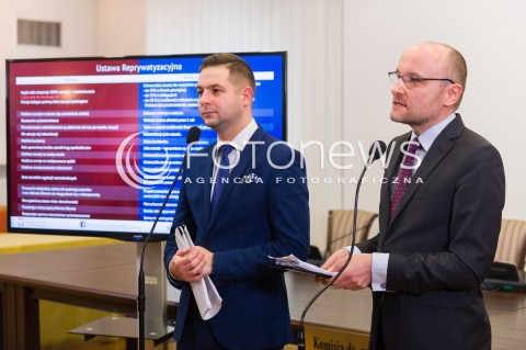  11.10.2017 WARSZAWA<br />KONFERENCJA PRASOWA PATRYKA JAKIEGO W SPRAWIE USTAWY REPRYWATYZACYJNEJ<br />N/Z WICEMINISTER SPRAWIEDLIWOSCI PATRYK JAKI<br /> 