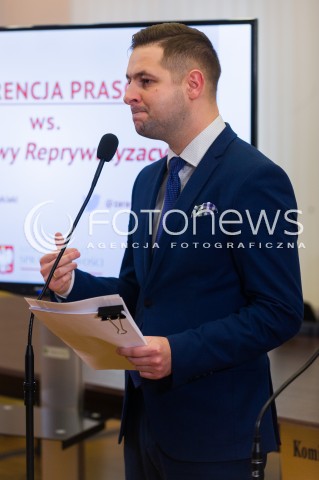  11.10.2017 WARSZAWA<br />KONFERENCJA PRASOWA PATRYKA JAKIEGO W SPRAWIE USTAWY REPRYWATYZACYJNEJ<br />N/Z WICEMINISTER SPRAWIEDLIWOSCI PATRYK JAKI<br /> 