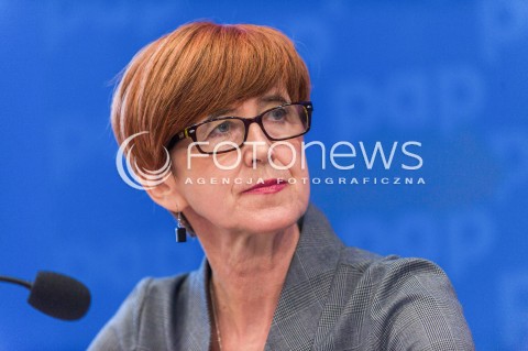  11.10.2017 WARSZAWA<br />OTWARCIE KAMPANII POCZTA POLSKA BEZ BARIER<br />N/Z MINISTER RODZINY ELZBIETA RAFALSKA<br /> 