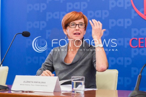  11.10.2017 WARSZAWA<br />OTWARCIE KAMPANII POCZTA POLSKA BEZ BARIER<br />N/Z MINISTER RODZINY ELZBIETA RAFALSKA<br /> 