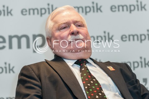  12.10.2017 WARSZAWA<br />PREMIERA KSIAZKI JA Z LECHEM WALESA ROZMAWIAJA ANDRZEJ BODNAR CEZARY LAZAREWICZ<br />N/Z LECH WALESA<br /> 