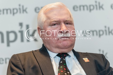  12.10.2017 WARSZAWA<br />PREMIERA KSIAZKI JA Z LECHEM WALESA ROZMAWIAJA ANDRZEJ BODNAR CEZARY LAZAREWICZ<br />N/Z LECH WALESA<br /> 