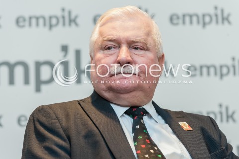  12.10.2017 WARSZAWA<br />PREMIERA KSIAZKI JA Z LECHEM WALESA ROZMAWIAJA ANDRZEJ BODNAR CEZARY LAZAREWICZ<br />N/Z LECH WALESA<br /> 