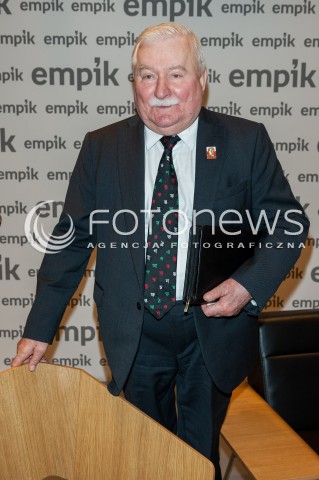  12.10.2017 WARSZAWA<br />PREMIERA KSIAZKI JA Z LECHEM WALESA ROZMAWIAJA ANDRZEJ BODNAR CEZARY LAZAREWICZ<br />N/Z LECH WALESA<br /> 
