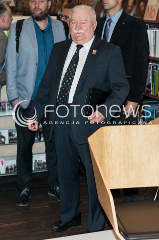  12.10.2017 WARSZAWA<br />PREMIERA KSIAZKI JA Z LECHEM WALESA ROZMAWIAJA ANDRZEJ BODNAR CEZARY LAZAREWICZ<br />N/Z LECH WALESA<br /> 