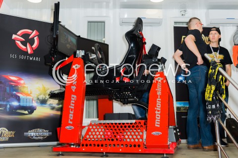  13.10.2017 WARSZAWA<br />T MOBILE WARSAW GAMES WEEK<br />N/Z STANOWISKO DO GRY<br /> 