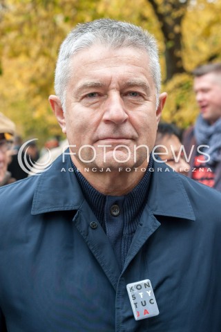  14.10.2017 WARSZAWA<br />PROTEST REZYDENTOW POD KPRM<br />N/Z WLADYSLAW FRASYNIUK<br /> 