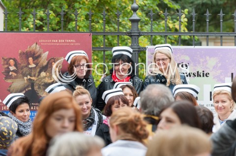  14.10.2017 WARSZAWA<br />PROTEST REZYDENTOW POD KPRM<br />N/Z PIELEGNIARKI<br /> 