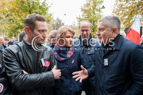  14.10.2017 WARSZAWA<br />PROTEST REZYDENTOW POD KPRM<br />N/Z WLADYSLAW FRASYNIUK PAWEL RABIEJ<br /> 