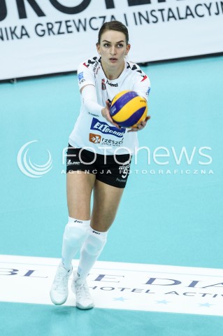  14.10.2017 RZESZOW <br />SIATKOWKA LIGA SIATKOWKI KOBIET LSK 2017/2018 WOMEN VOLLEYBALL POLAND POLISH LEAGUE <br />MECZ DEVELOPRES SKYRES RZESZOW - KS PALAC BYDGOSZCZ <br />N/Z MAGDALENA HAWRYLA SYLWETKA <br /> 