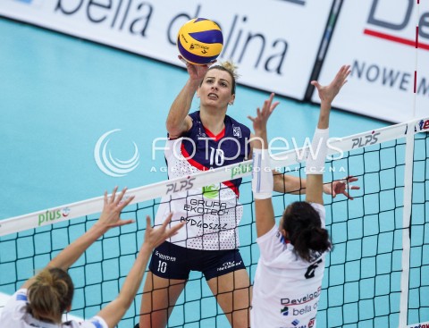  14.10.2017 RZESZOW <br />SIATKOWKA LIGA SIATKOWKI KOBIET LSK 2017/2018 WOMEN VOLLEYBALL POLAND POLISH LEAGUE <br />MECZ DEVELOPRES SKYRES RZESZOW - KS PALAC BYDGOSZCZ <br />N/Z JOANNA KULIGOWSKA <br /> 