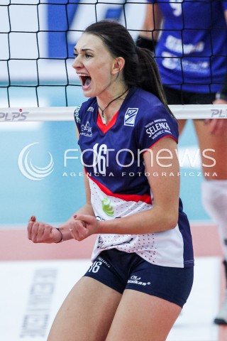  14.10.2017 RZESZOW <br />SIATKOWKA LIGA SIATKOWKI KOBIET LSK 2017/2018 WOMEN VOLLEYBALL POLAND POLISH LEAGUE <br />MECZ DEVELOPRES SKYRES RZESZOW - KS PALAC BYDGOSZCZ <br />N/Z SANDRA SZCZYGIOL RADOSC EMOCJE SYLWETKA <br /> 