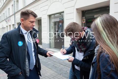  15.10.2017 WARSZAWA<br />KONWENCJA PARTII NOWOCZESNA<br />N/Z RYSZARD PETRU<br /> 