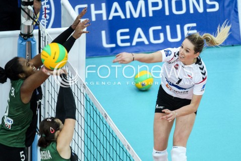  21.10.2017 RZESZOW POLAND<br />SIATKOWKA LIGA MISTRZYN <br />2018 CEV VOLLEYBALL CHAMPIONS LEAGUE - WOMEN <br />MECZ DEVELOPRES SKYRES RZESZOW - HAPOEL KFAR SABA <br />N/Z HELENE ROUSSEAUX <br /> 