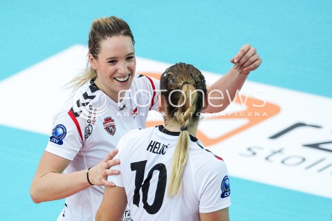  21.10.2017 RZESZOW POLAND<br />SIATKOWKA LIGA MISTRZYN <br />2018 CEV VOLLEYBALL CHAMPIONS LEAGUE - WOMEN <br />MECZ DEVELOPRES SKYRES RZESZOW - HAPOEL KFAR SABA <br />N/Z HELENE ROUSSEAUX ADELA HELIC RADOSC EMOCJE <br /> 