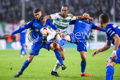  21.10.2017 GDANSK <br />PILKA NOZNA - EKSTRAKLASA SEZON 2017/2018<br />MECZ LECHIA GDANSK - LECH POZNAN<br />N/Z FLAVIO PAIXAO MACIEJ GAJOS MIHAI RADUT<br /> 