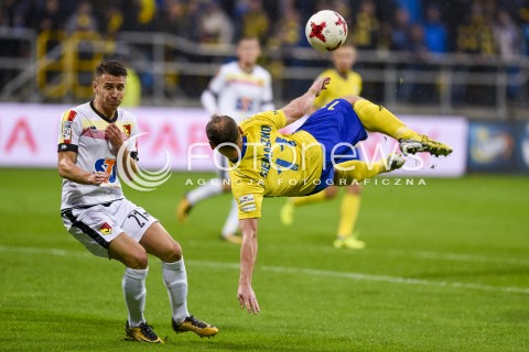  22.10.2017 GDYNIA <br />PILKA NOZNA - EKSTRAKLASA SEZON 2017/2018<br />MECZ ARKA GDYNIA - JAGIELLONIA BIALYSTOK<br />N/Z RAFAL SIEMASZKO PRZEMYSLAW FRANKOWSKI STRZAL GOL BRAMKA<br /> 