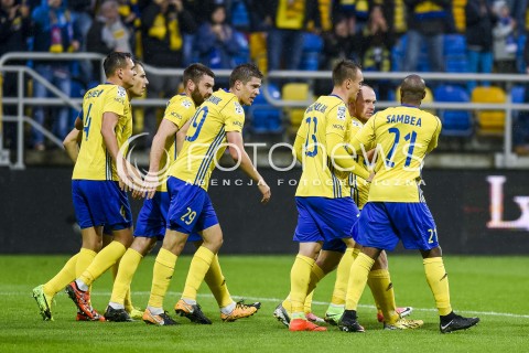  22.10.2017 GDYNIA <br />PILKA NOZNA - EKSTRAKLASA SEZON 2017/2018<br />MECZ ARKA GDYNIA - JAGIELLONIA BIALYSTOK<br />N/Z ARKA GDYNIA GOL RADOSC BRAMKA RAFAL SIEMASZKO<br /> 