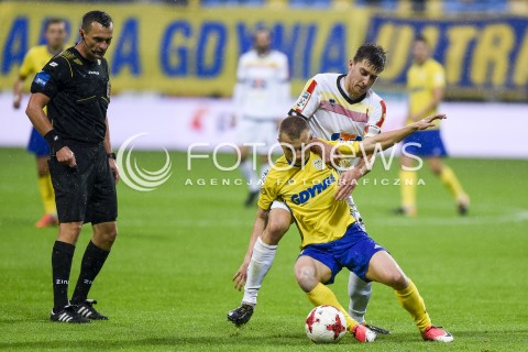  22.10.2017 GDYNIA <br />PILKA NOZNA - EKSTRAKLASA SEZON 2017/2018<br />MECZ ARKA GDYNIA - JAGIELLONIA BIALYSTOK<br />N/Z PATRYK KUN<br /> 