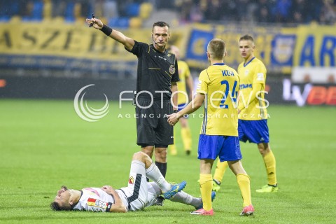  22.10.2017 GDYNIA <br />PILKA NOZNA - EKSTRAKLASA SEZON 2017/2018<br />MECZ ARKA GDYNIA - JAGIELLONIA BIALYSTOK<br />N/Z JAROSLAW PRZYBYL PATRYK KUN PIOTR TOMASIK<br /> 