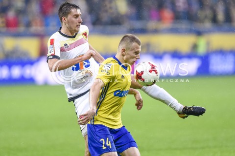  22.10.2017 GDYNIA <br />PILKA NOZNA - EKSTRAKLASA SEZON 2017/2018<br />MECZ ARKA GDYNIA - JAGIELLONIA BIALYSTOK<br />N/Z PATRYK KUN TARAS ROMANCZUK<br /> 