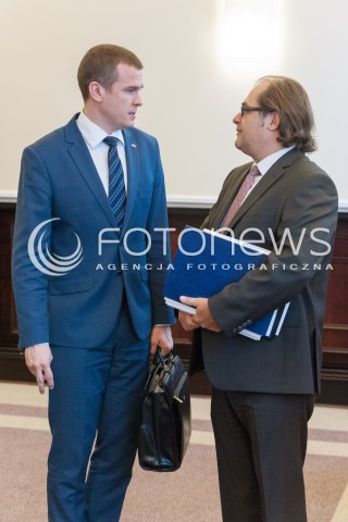  24.10.2017 WARSZAWA<br />POSIEDZENIE RADY MINISTROW<br />N/Z WITOLD BANKA MAREK GROBARCZYK <br /> 