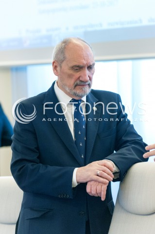  24.10.2017 WARSZAWA<br />POSIEDZENIE RADY MINISTROW<br />N/Z ANTONI MACIEREWICZ<br /> 