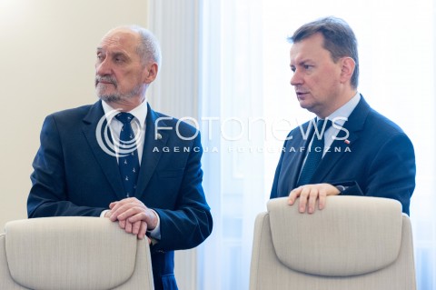  24.10.2017 WARSZAWA<br />POSIEDZENIE RADY MINISTROW<br />N/Z ANTONI MACIEREWICZ MARIUSZ KAMINSKI<br /> 
