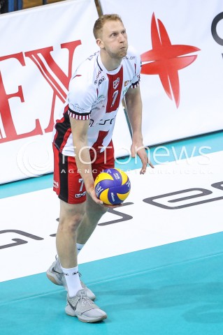  28.10.2017 RZESZOW <br />SIATKOWKA PLUS LIGA 2017/2018 MEN VOLLEYBALL POLAND POLISH PLUSLIGA LEAGUE SEASON 2017/18 <br />MECZ ASSECO RESOVIA RZESZOW - TREFL GDANSK <br />N/Z JAKUB JAROSZ SYLWETKA <br /> 