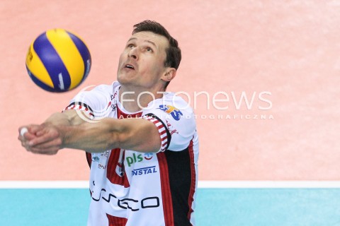  28.10.2017 RZESZOW <br />SIATKOWKA PLUS LIGA 2017/2018 MEN VOLLEYBALL POLAND POLISH PLUSLIGA LEAGUE SEASON 2017/18 <br />MECZ ASSECO RESOVIA RZESZOW - TREFL GDANSK <br />N/Z LUKAS TICHACEK SYLWETKA <br /> 