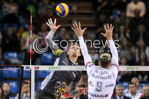  28.10.2017 RZESZOW <br />SIATKOWKA PLUS LIGA 2017/2018 MEN VOLLEYBALL POLAND POLISH PLUSLIGA LEAGUE SEASON 2017/18 <br />MECZ ASSECO RESOVIA RZESZOW - TREFL GDANSK <br />N/Z DAMIAN SCHULZ <br /> 