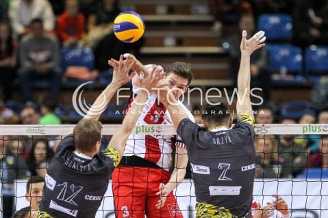  28.10.2017 RZESZOW <br />SIATKOWKA PLUS LIGA 2017/2018 MEN VOLLEYBALL POLAND POLISH PLUSLIGA LEAGUE SEASON 2017/18 <br />MECZ ASSECO RESOVIA RZESZOW - TREFL GDANSK <br />N/Z BARTLOMIEJ LEMANSKI <br /> 