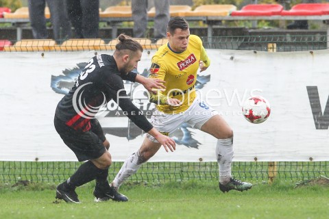  28.10.2017 WOLKA PELKINSKA  <br />PILKA NOZNA III LIGA 2017/2018 GRUPA IV <br />MECZ WOLCZANKA WOLKA PELKINSKA - MOTOR LUBLIN <br />N/Z DAWID DZIEGIELEWSKI <br /> 