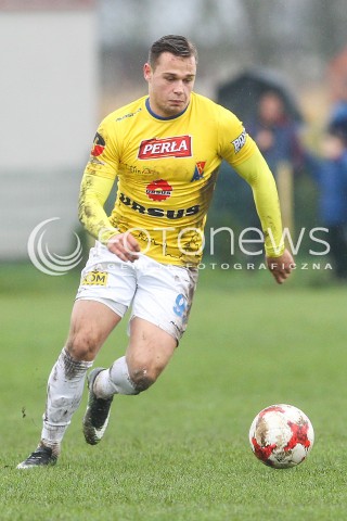  28.10.2017 WOLKA PELKINSKA  <br />PILKA NOZNA III LIGA 2017/2018 GRUPA IV <br />MECZ WOLCZANKA WOLKA PELKINSKA - MOTOR LUBLIN <br />N/Z DAWID DZIEGIELEWSKI SYLWETKA <br /> 