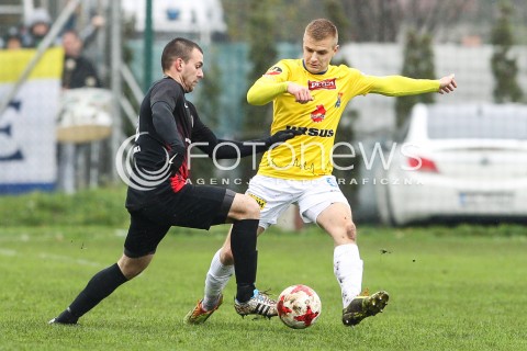  28.10.2017 WOLKA PELKINSKA  <br />PILKA NOZNA III LIGA 2017/2018 GRUPA IV <br />MECZ WOLCZANKA WOLKA PELKINSKA - MOTOR LUBLIN <br />N/Z TOMASZ TYMOSIAK <br /> 