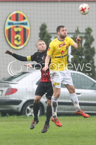  28.10.2017 WOLKA PELKINSKA  <br />PILKA NOZNA III LIGA 2017/2018 GRUPA IV <br />MECZ WOLCZANKA WOLKA PELKINSKA - MOTOR LUBLIN <br />N/Z RADOSLAW KURSA KRZYSZTOF PIETLUCH <br /> 