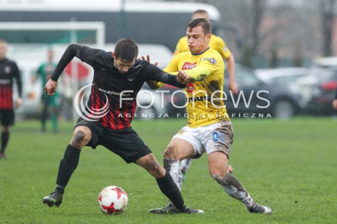  28.10.2017 WOLKA PELKINSKA  <br />PILKA NOZNA III LIGA 2017/2018 GRUPA IV <br />MECZ WOLCZANKA WOLKA PELKINSKA - MOTOR LUBLIN <br />N/Z DAWID DZIEGIELEWSKI <br /> 