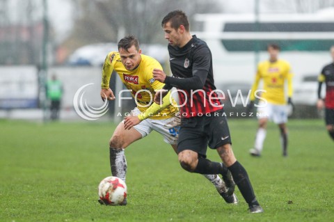  28.10.2017 WOLKA PELKINSKA  <br />PILKA NOZNA III LIGA 2017/2018 GRUPA IV <br />MECZ WOLCZANKA WOLKA PELKINSKA - MOTOR LUBLIN <br />N/Z DAWID DZIEGIELEWSKI <br /> 