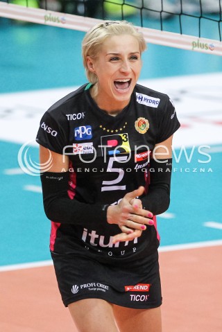  29.10.2017 RZESZOW <br />SIATKOWKA LIGA SIATKOWKI KOBIET LSK 2017/2018 WOMEN VOLLEYBALL POLAND POLISH LEAGUE <br />MECZ DEVELOPRES SKYRES RZESZOW - BKS PROFI CREDIT BIELSKO BIALA <br />N/Z ALEKSANDRA JAGIELO RADOSC EMOCJE SYLWETKA <br /> 