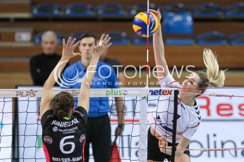 29.10.2017 RZESZOW <br />SIATKOWKA LIGA SIATKOWKI KOBIET LSK 2017/2018 WOMEN VOLLEYBALL POLAND POLISH LEAGUE <br />MECZ DEVELOPRES SKYRES RZESZOW - BKS PROFI CREDIT BIELSKO BIALA <br />N/Z HELENE ROUSSEAUX <br /> 