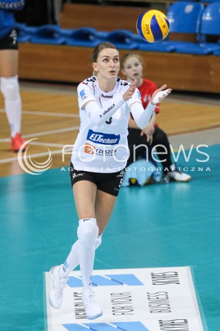  29.10.2017 RZESZOW <br />SIATKOWKA LIGA SIATKOWKI KOBIET LSK 2017/2018 WOMEN VOLLEYBALL POLAND POLISH LEAGUE <br />MECZ DEVELOPRES SKYRES RZESZOW - BKS PROFI CREDIT BIELSKO BIALA <br />N/Z MAGDALENA HAWRYLA SYLWETKA <br /> 
