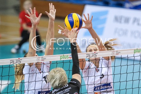  29.10.2017 RZESZOW <br />SIATKOWKA LIGA SIATKOWKI KOBIET LSK 2017/2018 WOMEN VOLLEYBALL POLAND POLISH LEAGUE <br />MECZ DEVELOPRES SKYRES RZESZOW - BKS PROFI CREDIT BIELSKO BIALA <br />N/Z MONIKA PTAK BLOK <br /> 