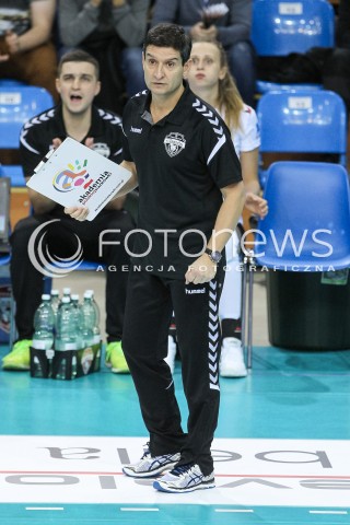  29.10.2017 RZESZOW <br />SIATKOWKA LIGA SIATKOWKI KOBIET LSK 2017/2018 WOMEN VOLLEYBALL POLAND POLISH LEAGUE <br />MECZ DEVELOPRES SKYRES RZESZOW - BKS PROFI CREDIT BIELSKO BIALA <br />N/Z LORENZO MICELLI - I TRENER ( HEAD COACH ) SYLWETKA <br /> 