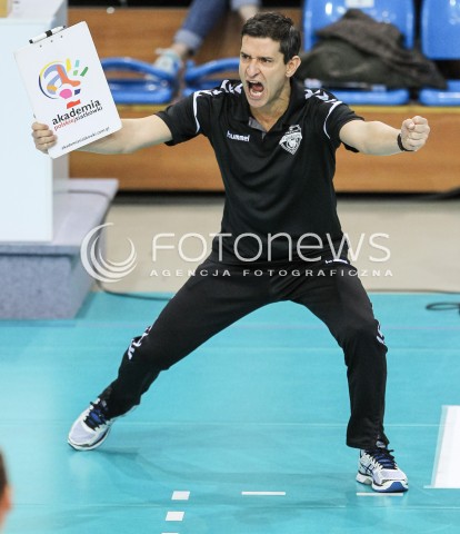  29.10.2017 RZESZOW <br />SIATKOWKA LIGA SIATKOWKI KOBIET LSK 2017/2018 WOMEN VOLLEYBALL POLAND POLISH LEAGUE <br />MECZ DEVELOPRES SKYRES RZESZOW - BKS PROFI CREDIT BIELSKO BIALA <br />N/Z LORENZO MICELLI - I TRENER ( HEAD COACH ) SYLWETKA RADOSC EMOCJE <br /> 