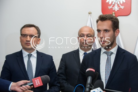  30.10.2017 WARSZAWA<br />BRIEFING PRASOWY W MINISTERSTWIE SPRAWIEDLIWOSCI W SPRAWIE KRAJOWEJ SZKOLY SADOWNICTWA I PROKURATURY<br />N/Z ZBIGNIEW ZIOBRO<br /> 